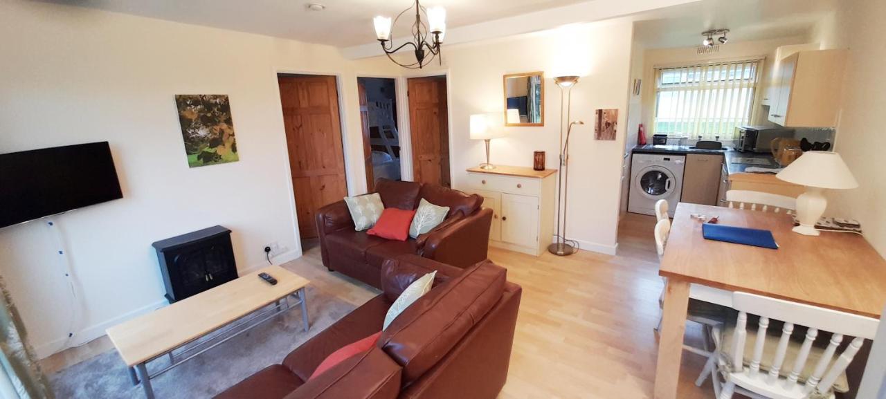 Sheena'S Dartmouth Chalets المظهر الخارجي الصورة